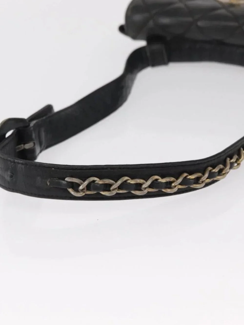 CHANEL Matelasse Waist bag Lamb Skin Black Gold CC Auth am10530